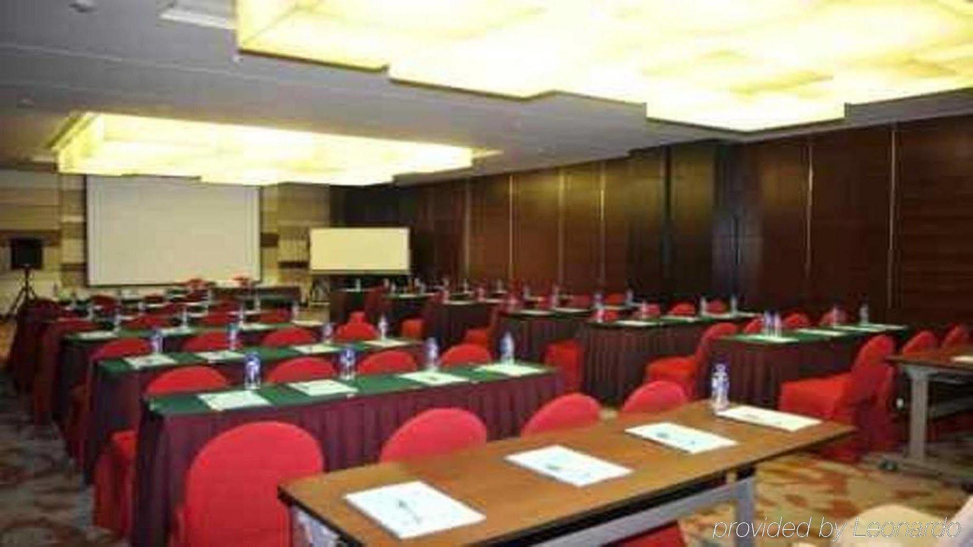 Holiday Inn Express Tianjin City Center Einrichtungen foto